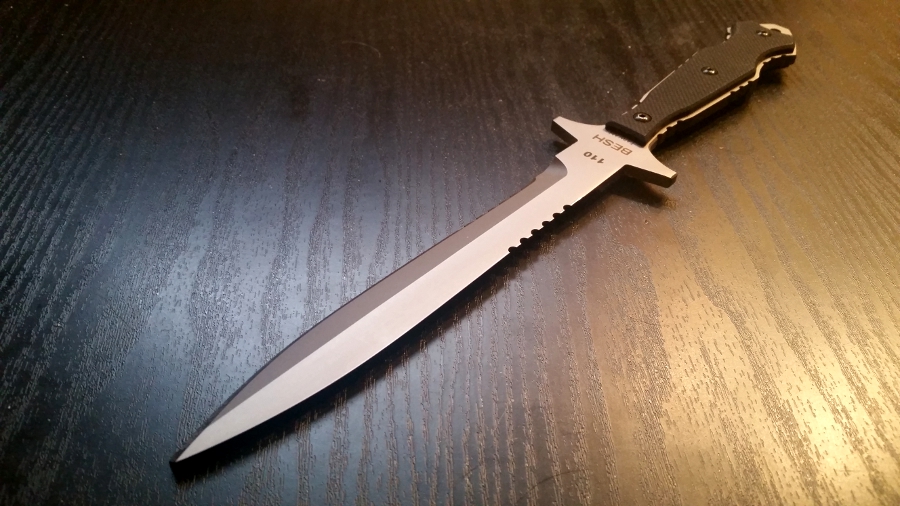 PPCLI VP-100 Combat Dagger - The Martialist